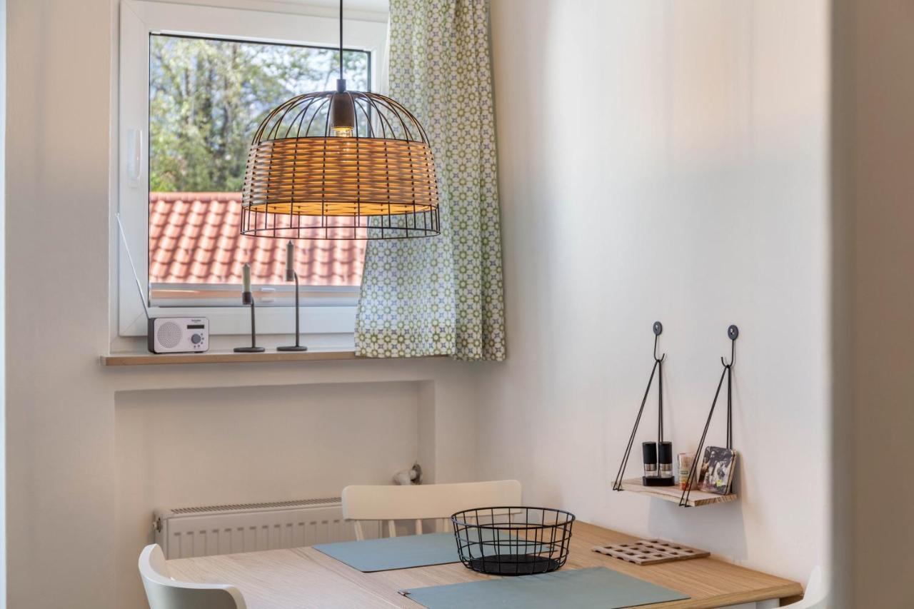Ferienwohnung Hubert ガルミッシュ・パルテンキルヒェン エクステリア 写真